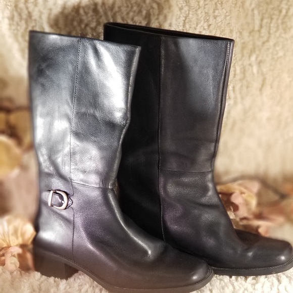 🖤BLACK LEATHER BOOTS - Picture 2 of 6